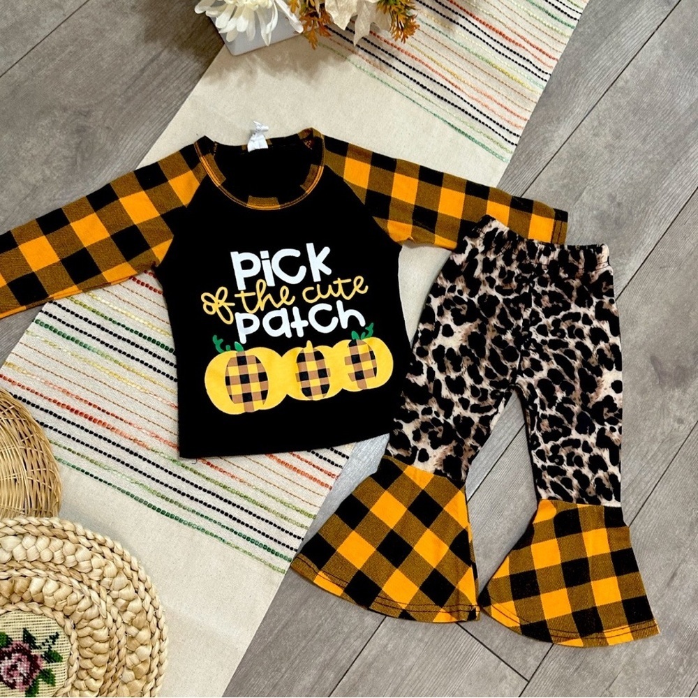 Boutique Toddler Girl Fall Pumpkin Plaid Leopard Print Flare Bellbottoms Top Set